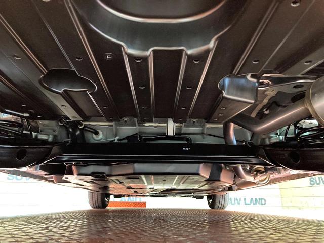 フリード ｅ：ＨＥＶクロスター　登録済未使用車　６人乗り　両側電動スライドドア　シートヒーター　ブラインドスポットモニター　ホンダセンシング　レーダークルーズ　ＬＥＤヘッドライト　スマートキー　ステアリングリモコン（19枚目）