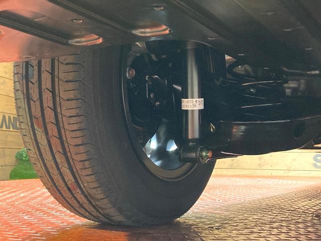 フリード ｅ：ＨＥＶクロスター　登録済未使用車　６人乗り　両側電動スライドドア　シートヒーター　ブラインドスポットモニター　ホンダセンシング　レーダークルーズ　ＬＥＤヘッドライト　スマートキー　ステアリングリモコン（20枚目）