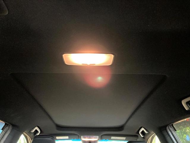 ハリアー プレミアム サンルーフ フルエアロ SDナビ バックカメラ 禁煙車 電動リアゲート ハーフレザーシート パワーシート スマートキー LEDヘッド ビルトインETC クルコン 純正18インチアルミ(32枚目)