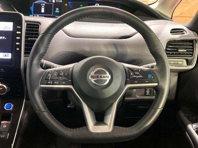 セレナ e-パワー ハイウェイスターV 純正10型ナビ フリップダウン 全周囲カメラ 両側電動ドア プロパイロット 衝突軽減 コーナーセンサー 純正16AW LEDヘッド&フォグ フルセグTV(8枚目)