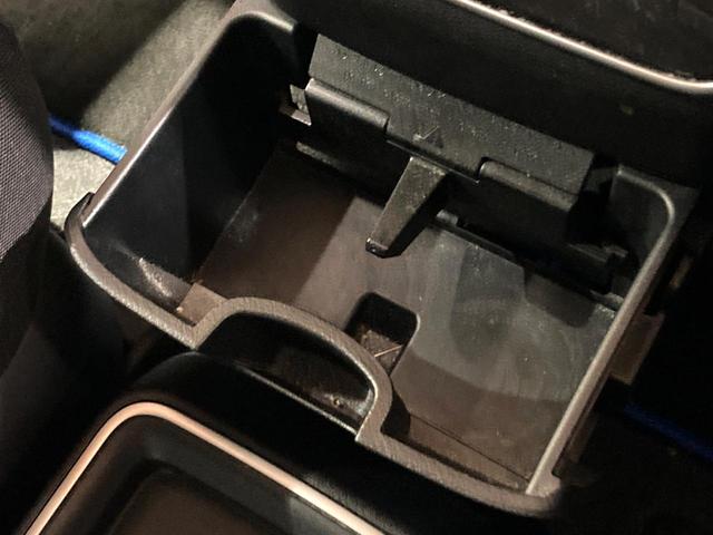 セレナ e-パワー ハイウェイスターV 純正10型ナビ フリップダウン 全周囲カメラ 両側電動ドア プロパイロット 衝突軽減 コーナーセンサー 純正16AW LEDヘッド&フォグ フルセグTV(54枚目)