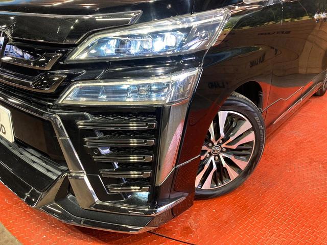 ヴェルファイア ２．５Ｚ　Ｇエディション　モデリスタエアロ　１１型ＢＩＧＸ　アルパイン１２型フリップダウンモニター　シーケンシャルターンランプ付き３眼ＬＥＤヘッドライト　エグゼクティブパワーシート　両側電動スライドドア　パワーバックドア（12枚目）