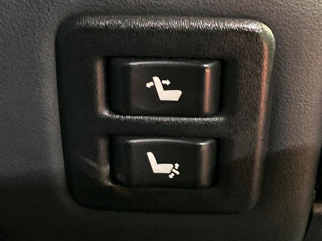 ヴェルファイア ２．５Ｚ　Ｇエディション　モデリスタエアロ　１１型ＢＩＧＸ　アルパイン１２型フリップダウンモニター　シーケンシャルターンランプ付き３眼ＬＥＤヘッドライト　エグゼクティブパワーシート　両側電動スライドドア　パワーバックドア（26枚目）