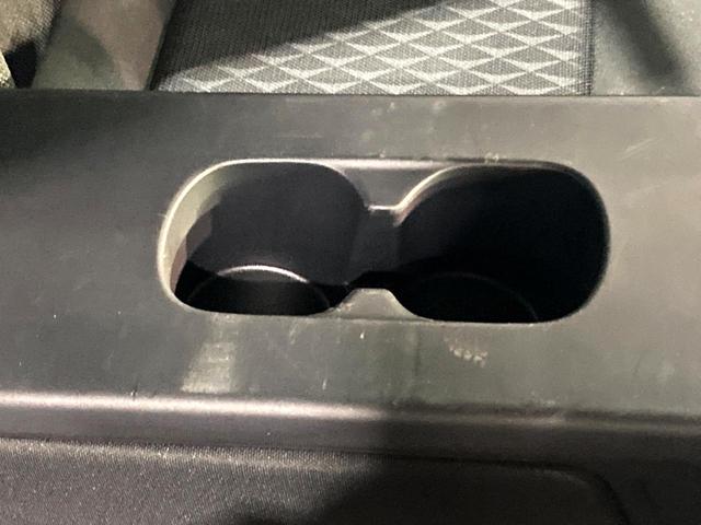 ヤリスクロス G 純正ディスプレイオーディオ バックカメラ 衝突被害軽減システム レーダークルーズ 禁煙車 コーナーセンサー スマートキー ビルトインETC 純正16インチアルミ オートハイビーム 車線逸脱警報(23枚目)