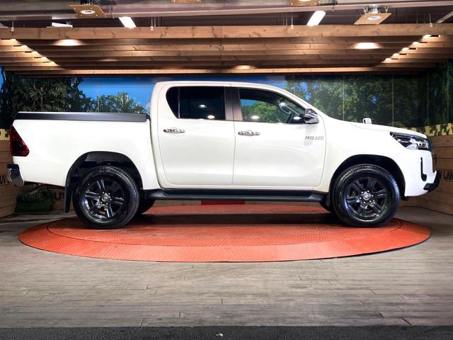 ハイラックス Z 純正ベッドライナー 純正ハードトノカバー プリクラッシュセーフティシステム レーダークルーズコントロール 純正SDナビ 車線逸脱警報 ドライブレコーダー センターデフロック 純正17インチAW(25枚目)