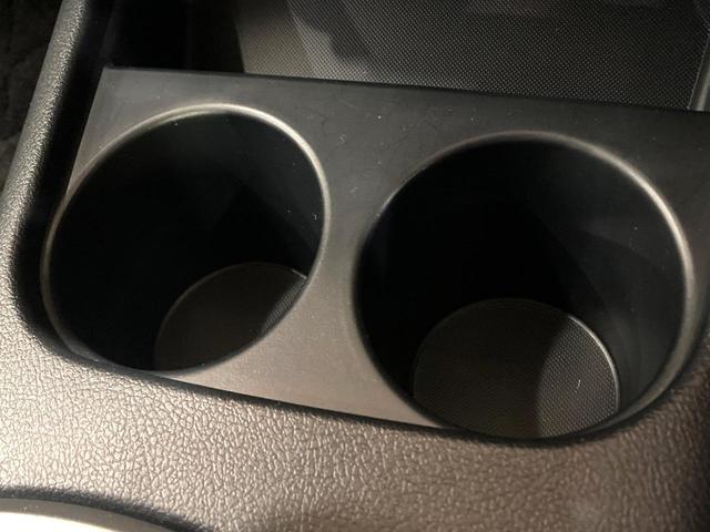 ハイラックス Z 純正ベッドライナー 純正ハードトノカバー プリクラッシュセーフティシステム レーダークルーズコントロール 純正SDナビ 車線逸脱警報 ドライブレコーダー センターデフロック 純正17インチAW(43枚目)