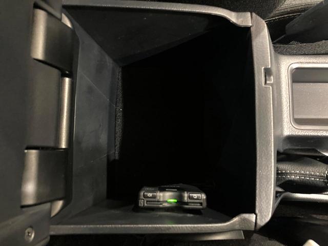 ハイラックス Z 純正ベッドライナー 純正ハードトノカバー プリクラッシュセーフティシステム レーダークルーズコントロール 純正SDナビ 車線逸脱警報 ドライブレコーダー センターデフロック 純正17インチAW(46枚目)