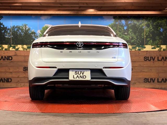 クラウンクロスオーバー Ｇアドバンスド　全周囲カメラ　衝突被害軽減システム　レーダークルーズ　禁煙車　電動リアゲート　パワーシート　ドラレコ　コーナーセンサー　スマートキー　ＬＥＤヘッド　ＥＴＣ２．０　純正１９インチアルミ（15枚目）