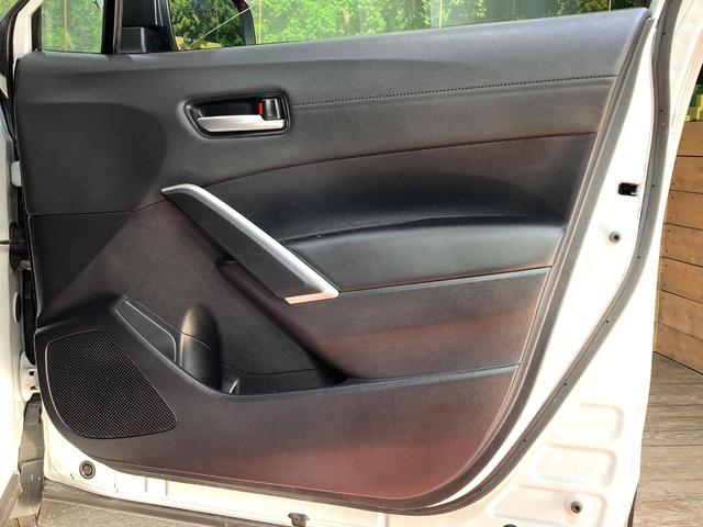 カローラクロス ハイブリッド Z 純正ディスプレイオーディオ 全周囲カメラ 衝突被害軽減システム レーダークルーズ 禁煙車 電動リアゲート ハーフレザーシート パワーシート ドラレコ コーナーセンサー スマートキー ルーフレール(39枚目)