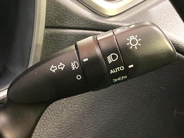 カローラクロス ハイブリッド Z 純正ディスプレイオーディオ 全周囲カメラ 衝突被害軽減システム レーダークルーズ 禁煙車 電動リアゲート ハーフレザーシート パワーシート ドラレコ コーナーセンサー スマートキー ルーフレール(53枚目)