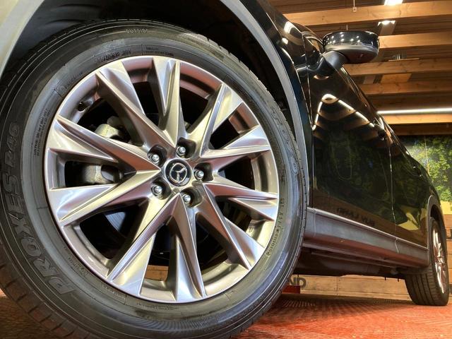ＣＸ－８ ２５Ｓ　プロアクティブ　純正ＳＤナビ　全周囲カメラ　衝突被害軽減システム　レーダークルーズ　禁煙車　パワーシート　ドラレコ　コーナーセンサー　スマートキー　ＬＥＤヘッド　ＥＴＣ　純正１９インチアルミ　オートハイビーム（14枚目）