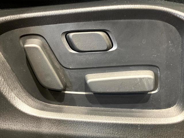 ＣＸ－８ ２５Ｓ　プロアクティブ　純正ＳＤナビ　全周囲カメラ　衝突被害軽減システム　レーダークルーズ　禁煙車　パワーシート　ドラレコ　コーナーセンサー　スマートキー　ＬＥＤヘッド　ＥＴＣ　純正１９インチアルミ　オートハイビーム（42枚目）