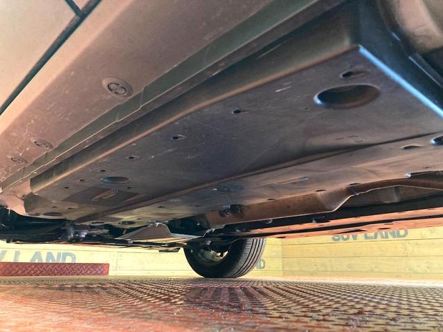 ヤリスクロス ハイブリッドZ 8インチディスプレイオーディオ 全周囲カメラ 衝突被害軽減システム レーダークルーズ パワーシート コーナーセンサー LEDヘッド ビルトインETC 純正18インチアルミ 車線逸脱警報(30枚目)