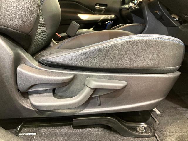 キックス X 純正SDナビ プロパイロット 禁煙車 全周囲カメラ 衝突被害軽減システム レーダークルーズ ハーフレザーシート ドラレコ コーナーセンサー スマートキー LEDヘッド ルーフレール ビルトインETC(39枚目)