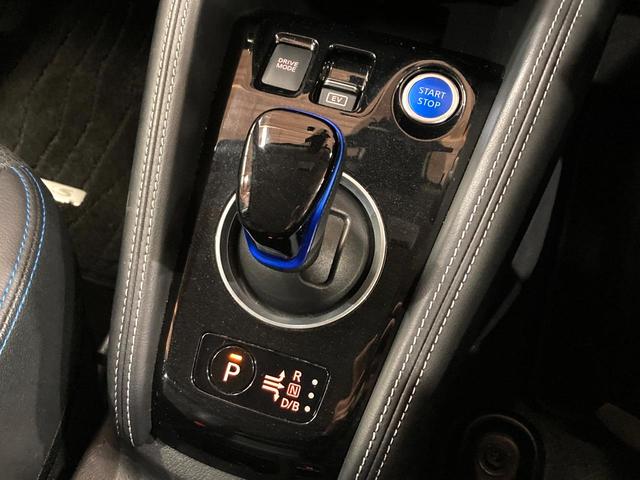 キックス X 純正SDナビ プロパイロット 禁煙車 全周囲カメラ 衝突被害軽減システム レーダークルーズ ハーフレザーシート ドラレコ コーナーセンサー スマートキー LEDヘッド ルーフレール ビルトインETC(44枚目)