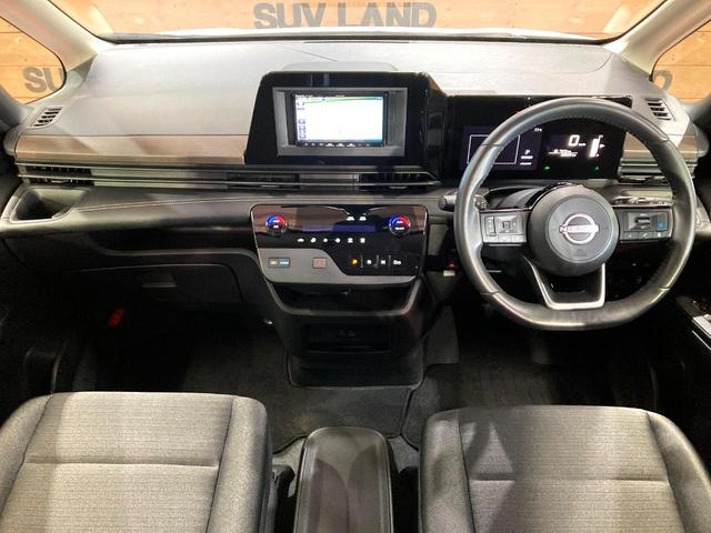 セレナ e-パワー ハイウェイスターV SDナビ 禁煙車 フリップダウンモニター アラウンドビューモニター プロパイロット ハンズフリー機能付き両側電動スライドドア LEDヘッドライト ETC ドライブレコーダー(2枚目)