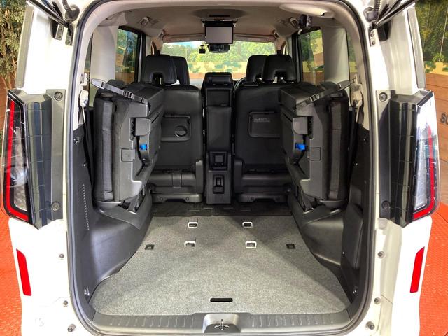 セレナ e-パワー ハイウェイスターV SDナビ 禁煙車 フリップダウンモニター アラウンドビューモニター プロパイロット ハンズフリー機能付き両側電動スライドドア LEDヘッドライト ETC ドライブレコーダー(11枚目)