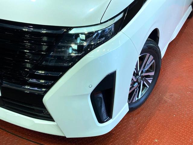 セレナ e-パワー ハイウェイスターV SDナビ 禁煙車 フリップダウンモニター アラウンドビューモニター プロパイロット ハンズフリー機能付き両側電動スライドドア LEDヘッドライト ETC ドライブレコーダー(12枚目)