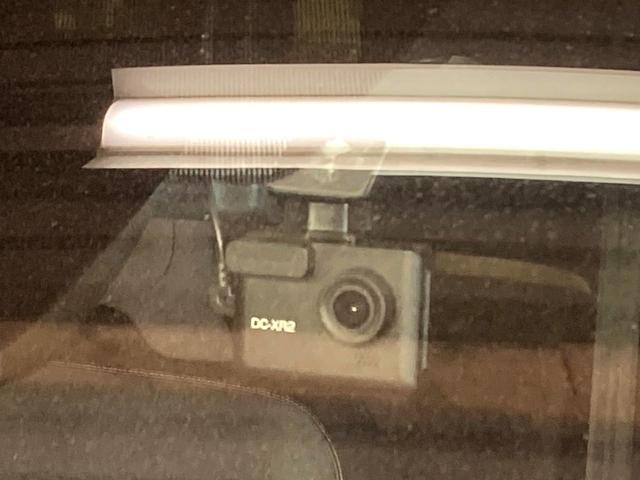 セレナ e-パワー ハイウェイスターV SDナビ 禁煙車 フリップダウンモニター アラウンドビューモニター プロパイロット ハンズフリー機能付き両側電動スライドドア LEDヘッドライト ETC ドライブレコーダー(26枚目)