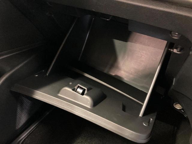 セレナ e-パワー ハイウェイスターV SDナビ 禁煙車 フリップダウンモニター アラウンドビューモニター プロパイロット ハンズフリー機能付き両側電動スライドドア LEDヘッドライト ETC ドライブレコーダー(44枚目)