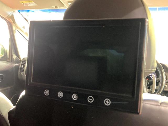 デリカＤ：５ Ｄ　パワーパッケージ　ディーゼル　ディスプレイオーディオ　両側電動ドア　バックカメラ　禁煙車　ハーフレザーシート　ドラレコ　スマートキー　ＨＩＤヘッド　ビルトインＥＴＣ　クルコン　純正１８インチアルミ　オートライト（26枚目）