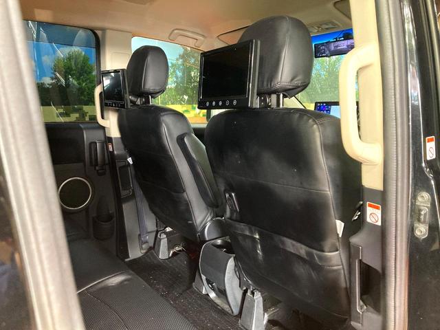 デリカＤ：５ Ｄ　パワーパッケージ　ディーゼル　ディスプレイオーディオ　両側電動ドア　バックカメラ　禁煙車　ハーフレザーシート　ドラレコ　スマートキー　ＨＩＤヘッド　ビルトインＥＴＣ　クルコン　純正１８インチアルミ　オートライト（41枚目）