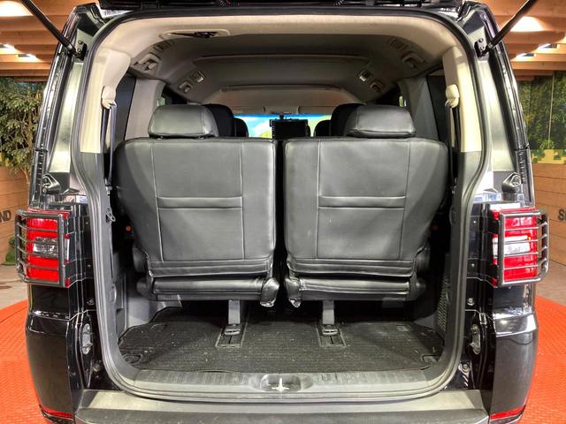 デリカＤ：５ Ｄ　パワーパッケージ　ディーゼル　ディスプレイオーディオ　両側電動ドア　バックカメラ　禁煙車　ハーフレザーシート　ドラレコ　スマートキー　ＨＩＤヘッド　ビルトインＥＴＣ　クルコン　純正１８インチアルミ　オートライト（42枚目）