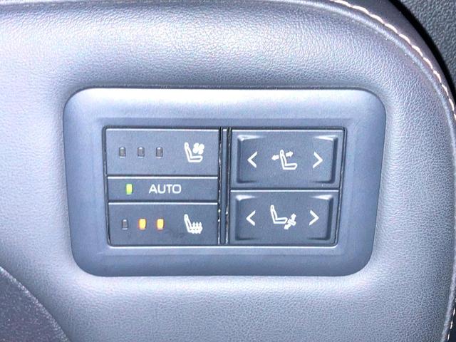 アルファード Ｚ　ガラスルーフ　純正１４型ナビ　全周囲カメラ　デジタルインナーミラー　両側電動スライドドア　純正１８ＡＷ　パワーバックドア　ワイヤレス充電　ＬＥＤヘッドライト（21枚目）