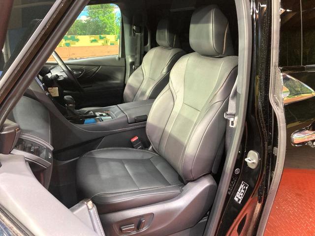 アルファード Ｚ　ガラスルーフ　純正１４型ナビ　全周囲カメラ　デジタルインナーミラー　両側電動スライドドア　純正１８ＡＷ　パワーバックドア　ワイヤレス充電　ＬＥＤヘッドライト（29枚目）