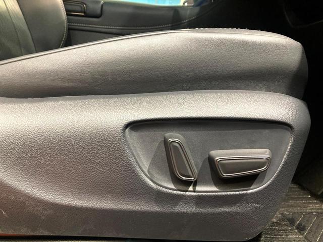 アルファード Ｚ　ガラスルーフ　純正１４型ナビ　全周囲カメラ　デジタルインナーミラー　両側電動スライドドア　純正１８ＡＷ　パワーバックドア　ワイヤレス充電　ＬＥＤヘッドライト（32枚目）