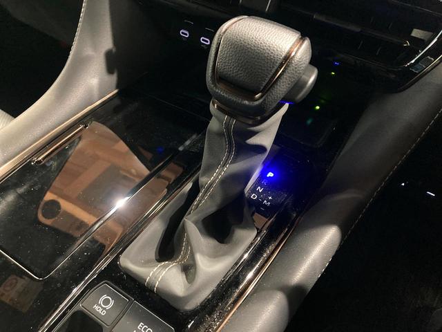 アルファード Ｚ　ガラスルーフ　純正１４型ナビ　全周囲カメラ　デジタルインナーミラー　両側電動スライドドア　純正１８ＡＷ　パワーバックドア　ワイヤレス充電　ＬＥＤヘッドライト（55枚目）