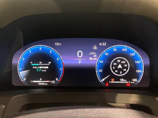 アルファード Ｚ　ガラスルーフ　純正１４型ナビ　全周囲カメラ　デジタルインナーミラー　両側電動スライドドア　純正１８ＡＷ　パワーバックドア　ワイヤレス充電　ＬＥＤヘッドライト（60枚目）