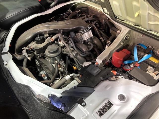 ハイエースバン スーパーGL ダークプライムII SDナビ 全周囲カメラ デジタルインナーミラー 衝突被害軽減システム 禁煙車 ハーフレザーシート コーナーセンサー スマートキー LEDヘッド ビルトインETC オートハイビーム 車線逸脱警報(18枚目)