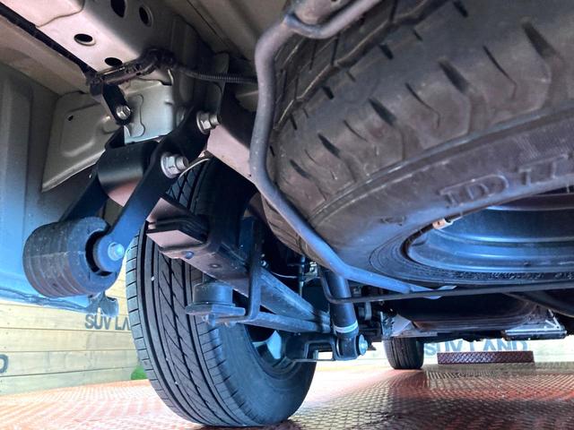 ハイエースバン スーパーGL ダークプライムII SDナビ 全周囲カメラ デジタルインナーミラー 衝突被害軽減システム 禁煙車 ハーフレザーシート コーナーセンサー スマートキー LEDヘッド ビルトインETC オートハイビーム 車線逸脱警報(20枚目)