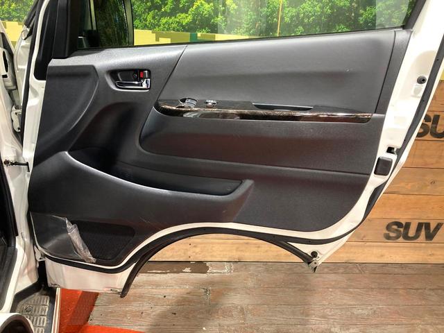 ハイエースバン スーパーGL ダークプライムII SDナビ 全周囲カメラ デジタルインナーミラー 衝突被害軽減システム 禁煙車 ハーフレザーシート コーナーセンサー スマートキー LEDヘッド ビルトインETC オートハイビーム 車線逸脱警報(30枚目)