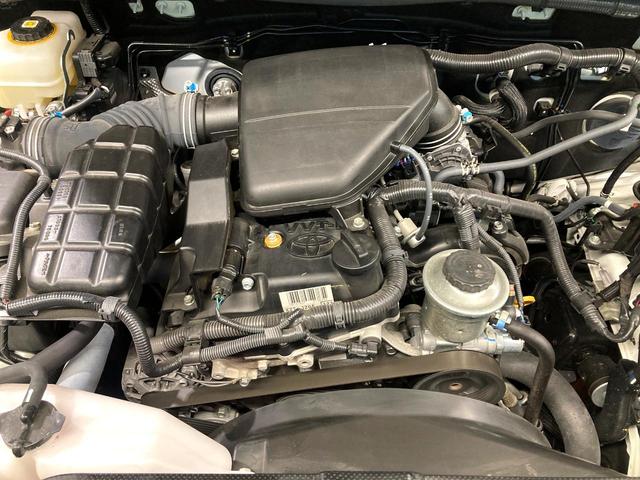 ランドクルーザープラド ＴＸ　Ｌパッケージ　サンルーフ　モデリスタフルエアロ　全周囲カメラ　衝突被害軽減システム　レーダークルーズ　禁煙車　レザーシート　前席シートエアコン　コーナーセンサー　ＬＥＤヘッド　ルーフレール（18枚目）