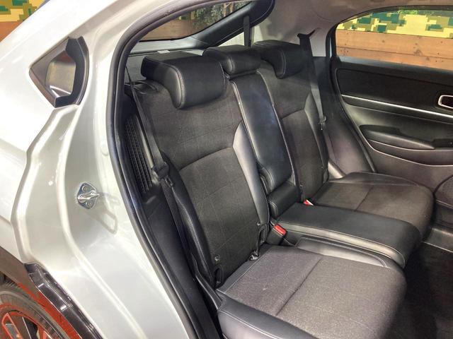 ヴェゼル e:HEV Z 純正SDナビ バックカメラ ハーフレザーシート 衝突被害軽減システム レーダークルーズ 禁煙車 電動リアゲート ドラレコ コーナーセンサー スマートキー LEDヘッド ビルトインETC(10枚目)