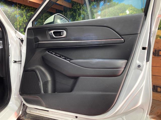 ヴェゼル e:HEV Z 純正SDナビ バックカメラ ハーフレザーシート 衝突被害軽減システム レーダークルーズ 禁煙車 電動リアゲート ドラレコ コーナーセンサー スマートキー LEDヘッド ビルトインETC(22枚目)