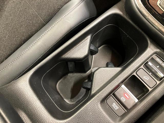 ヴェゼル e:HEV Z 純正SDナビ バックカメラ ハーフレザーシート 衝突被害軽減システム レーダークルーズ 禁煙車 電動リアゲート ドラレコ コーナーセンサー スマートキー LEDヘッド ビルトインETC(35枚目)