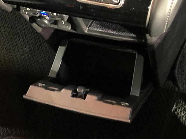 デリカD:5 P 純正10型SDナビ 両側電動ドア 全周囲カメラ レーダークルーズ 衝突被害軽減システム 100V電源 禁煙車 ターボ 電動リアゲート パワーシート コーナーセンサー(42枚目)