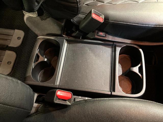 デリカD:5 P 純正10型SDナビ 両側電動ドア 全周囲カメラ レーダークルーズ 衝突被害軽減システム 100V電源 禁煙車 ターボ 電動リアゲート パワーシート コーナーセンサー(43枚目)