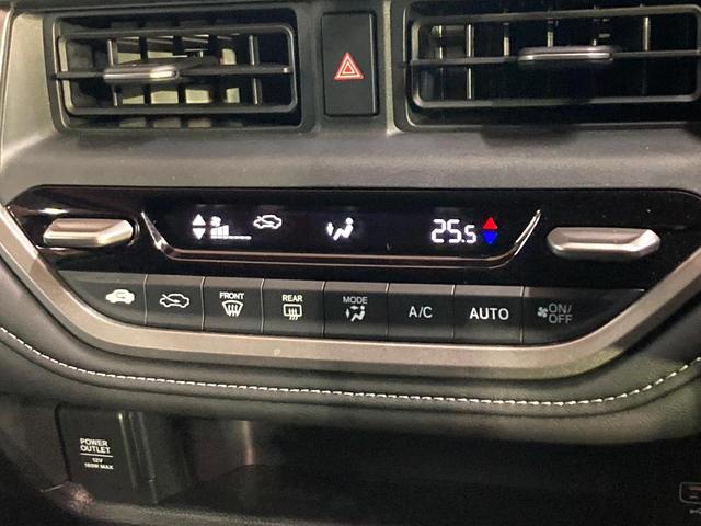 WR-V Z 純正8型ディスプレイオーディオ バックカメラ 衝突被害軽減システム 禁煙車 ハーフレザーシート ドラレコ コーナーセンサー スマートキー LED 純正17インチアルミ オートハイビーム 車線逸脱警報(7枚目)