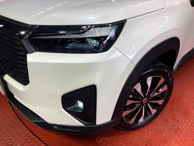 WR-V Z 純正8型ディスプレイオーディオ バックカメラ 衝突被害軽減システム 禁煙車 ハーフレザーシート ドラレコ コーナーセンサー スマートキー LED 純正17インチアルミ オートハイビーム 車線逸脱警報(12枚目)