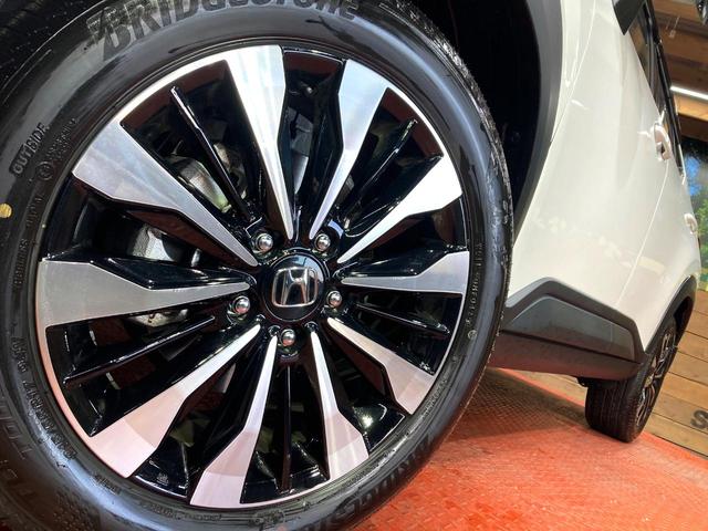 WR-V Z 純正8型ディスプレイオーディオ バックカメラ 衝突被害軽減システム 禁煙車 ハーフレザーシート ドラレコ コーナーセンサー スマートキー LED 純正17インチアルミ オートハイビーム 車線逸脱警報(13枚目)