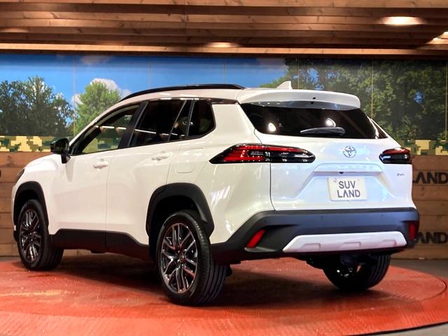 カローラクロス ハイブリッド　Ｚ　ガラスルーフ　純正１０型ディスプレイオーディオ　全周囲カメラ　衝突被害軽減システム　レーダークルーズ　禁煙車　電動リアゲート　ハーフレザーシート　パワーシート　コーナーセンサー（28枚目）