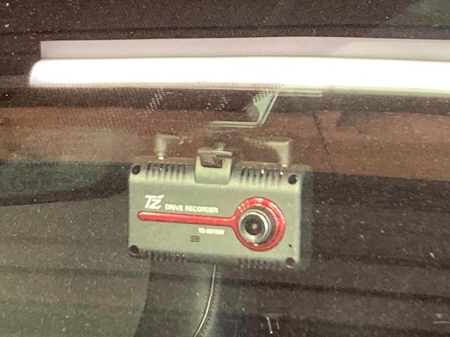 アルファードハイブリッド Ｚ　左右独立ガラスルーフ　純正１４型ディスプレイ　両側電動ドア　全周囲カメラ　衝突被害軽減システム　レーダークルーズ　禁煙車　電動リアゲート　前席シートエアコン　リアシートエアコン　前後席パワーシート（38枚目）