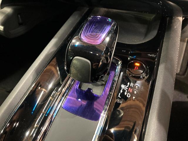 ヴェゼル ハイブリッドＸ　純正ＳＤナビ　バックカメラ　衝突被害軽減システム　レーダークルーズ　禁煙車　ドラレコ　スマートキー　ＬＥＤヘッド　ＥＴＣ　純正１６インチアルミ　オートライト　オートエアコン　ＣＤ　ＤＶＤ再生（33枚目）