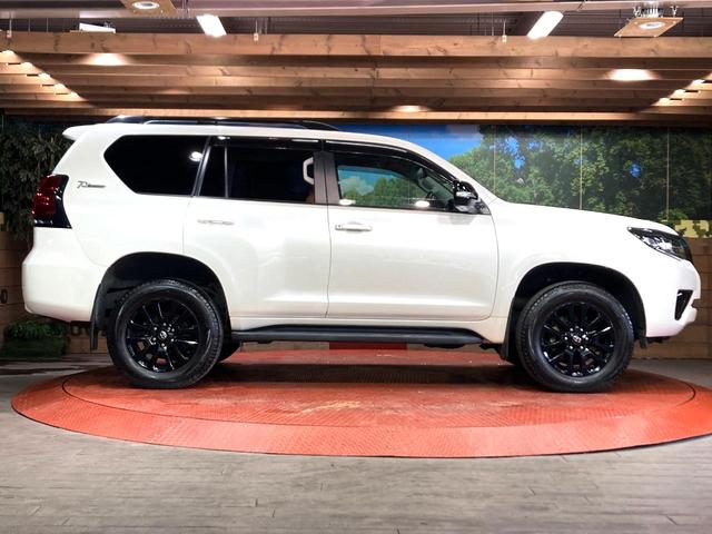 ランドクルーザープラド ＴＸ　Ｌパッケージ　７０ｔｈアニバーサリーリミテッド　ディーゼル　７人乗り　サンルーフ　純正ＳＤナビ　全周囲カメラ　衝突被害軽減システム　レーダークルーズコントロール　禁煙車　レザーシート　前席シートエアコン　ドライブレコーダー　コーナーセンサー（23枚目）