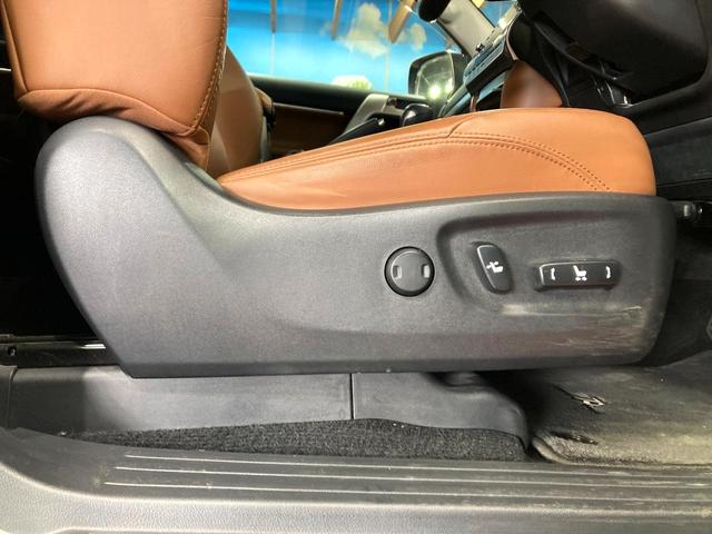 ランドクルーザープラド ＴＸ　Ｌパッケージ　７０ｔｈアニバーサリーリミテッド　ディーゼル　７人乗り　サンルーフ　純正ＳＤナビ　全周囲カメラ　衝突被害軽減システム　レーダークルーズコントロール　禁煙車　レザーシート　前席シートエアコン　ドライブレコーダー　コーナーセンサー（34枚目）