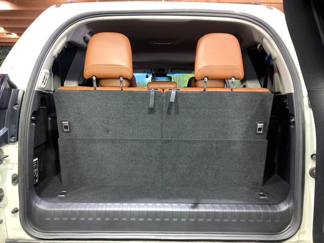 ランドクルーザープラド ＴＸ　Ｌパッケージ　７０ｔｈアニバーサリーリミテッド　ディーゼル　７人乗り　サンルーフ　純正ＳＤナビ　全周囲カメラ　衝突被害軽減システム　レーダークルーズコントロール　禁煙車　レザーシート　前席シートエアコン　ドライブレコーダー　コーナーセンサー（36枚目）